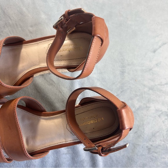 Liz Claiborne Brown Wedge Majorca Sandals Women's size 8 - Picture 3 of 7
